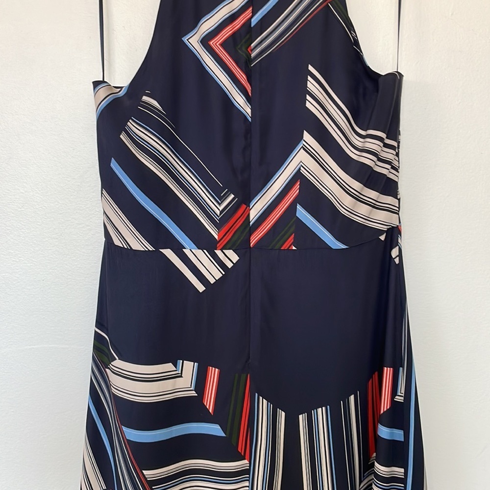 Parker | 100% Silk Halter Neck Handkerchief Hem Graphic Stripe Print Midi Dress - Picture 9 of 11